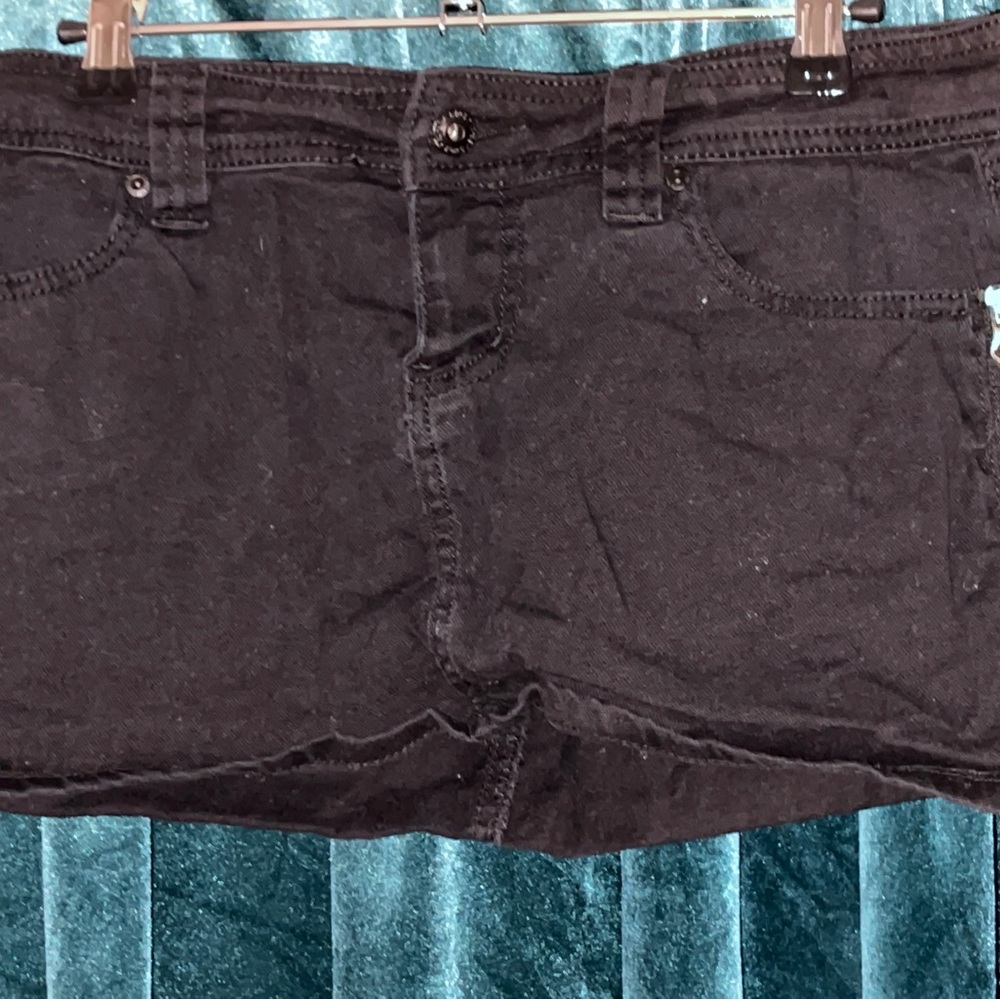 Black mini skirt